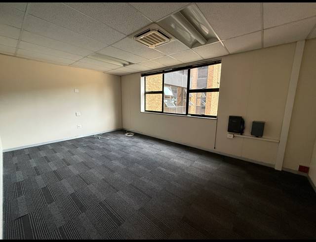 208M² OFFICE TO LET IN ROSEBANK